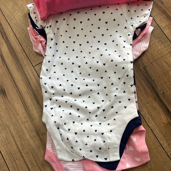 Fox and Hearts Short Sleeve Baby Girl Bodysuits - Picture 5 of 6